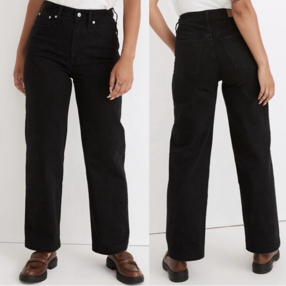 Madewell curvy perfect vintage wide leg jeans in a washed black, 30T, GUC